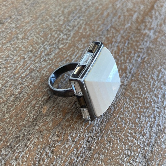 henri bendel Jewelry - Henri Bendel White Agate Crystal Ring